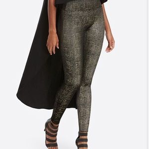 Spanx Velvet Shine Leggings NWT